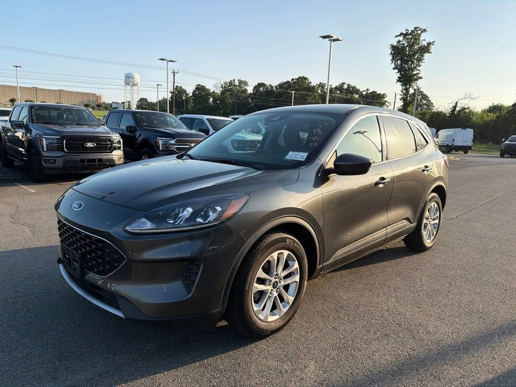 Certified 2020 Ford Escape SE FWD image 6