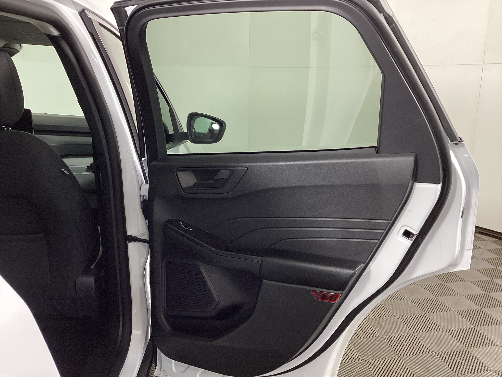 Certified 2024 Ford Escape Active AWD/4WD image 10