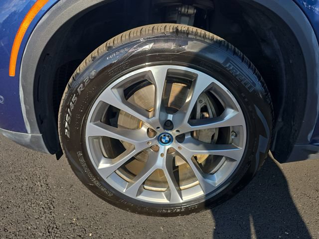 Used 2022 BMW X5 xDrive45e AWD/4WD image 10
