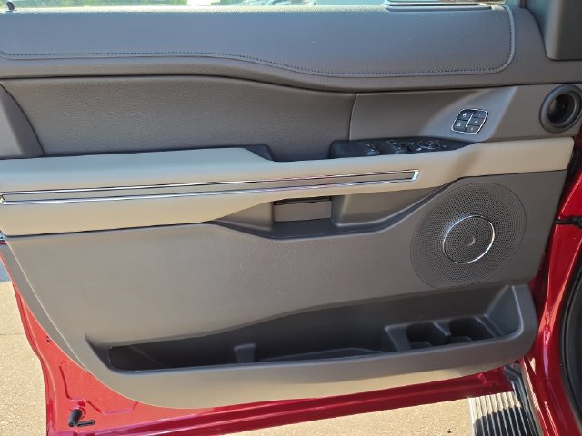 Certified 2020 Ford Expedition XLT w/ Equipment Group 202A RWD image 9