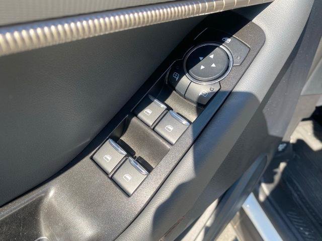 Certified 2025 Ford Explorer Active w/ Active Comfort Package RWD image 13