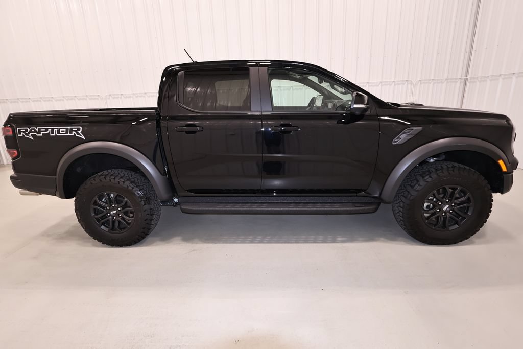 Certified 2025 Ford Ranger Raptor AWD/4WD image 2