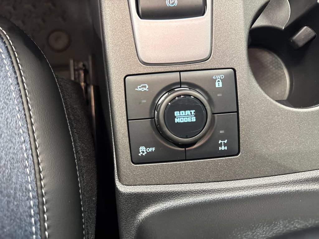 Certified 2026 Ford Bronco Sport Outer Banks w/ Sasquatch Outer Banks Package AWD/4WD image 38