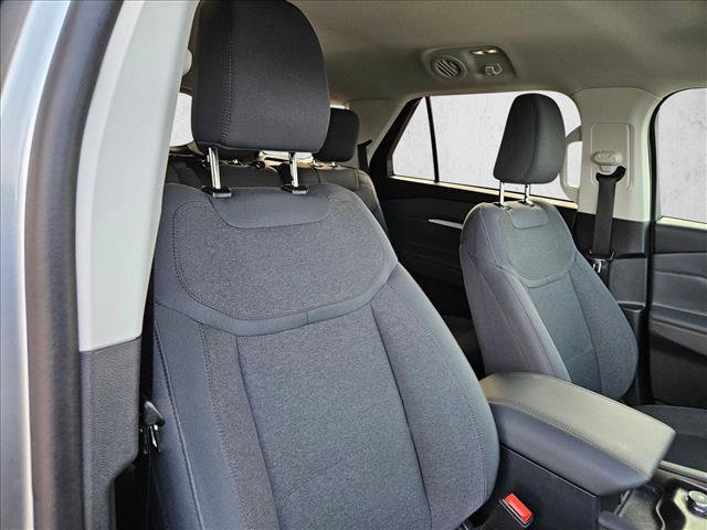 Certified 2025 Ford Explorer Active image 21