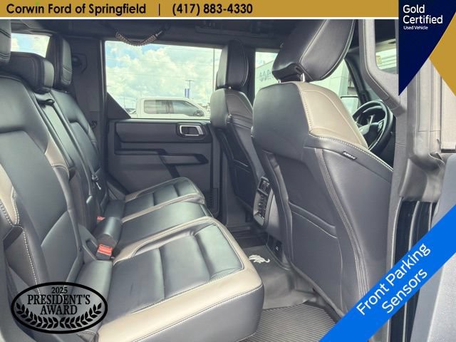 Certified 2025 Ford Bronco Outer Banks w/ Sasquatch Package AWD/4WD image 16