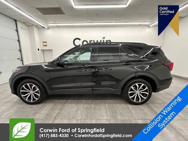 Certified 2025 Ford Explorer ST-Line image 5