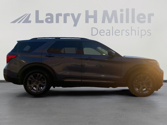 Certified 2021 Ford Explorer XLT w/ Equipment Group 202A RWD image 6