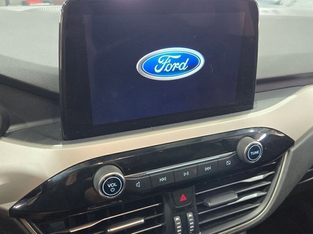 Certified 2022 Ford Escape SEL w/ Technology Package image 29