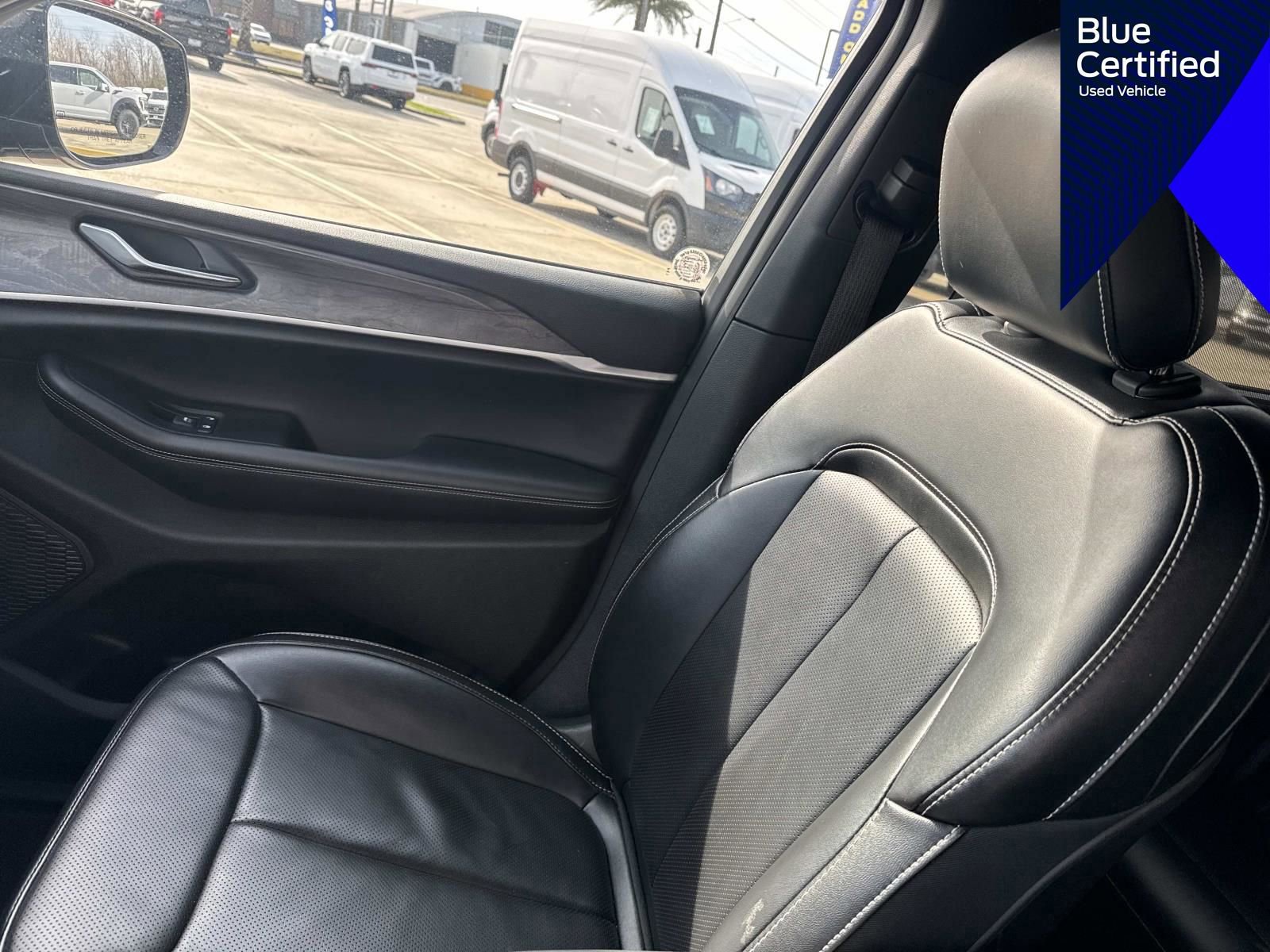 Used 2024 Jeep Grand Cherokee L Limited w/ Luxury Tech Group II image 25