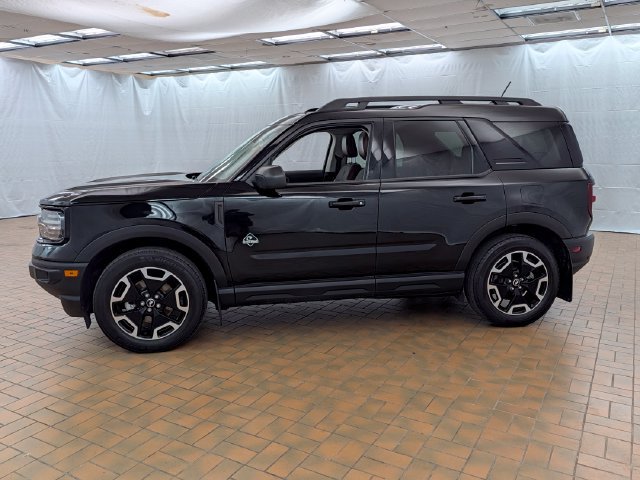 Certified 2023 Ford Bronco Sport Outer Banks w/ Tech Package AWD/4WD image 4
