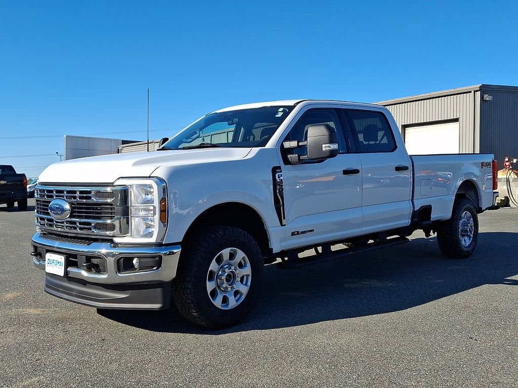 Certified 2024 Ford F350 XLT w/ FX4 Off-Road Package AWD/4WD image 3