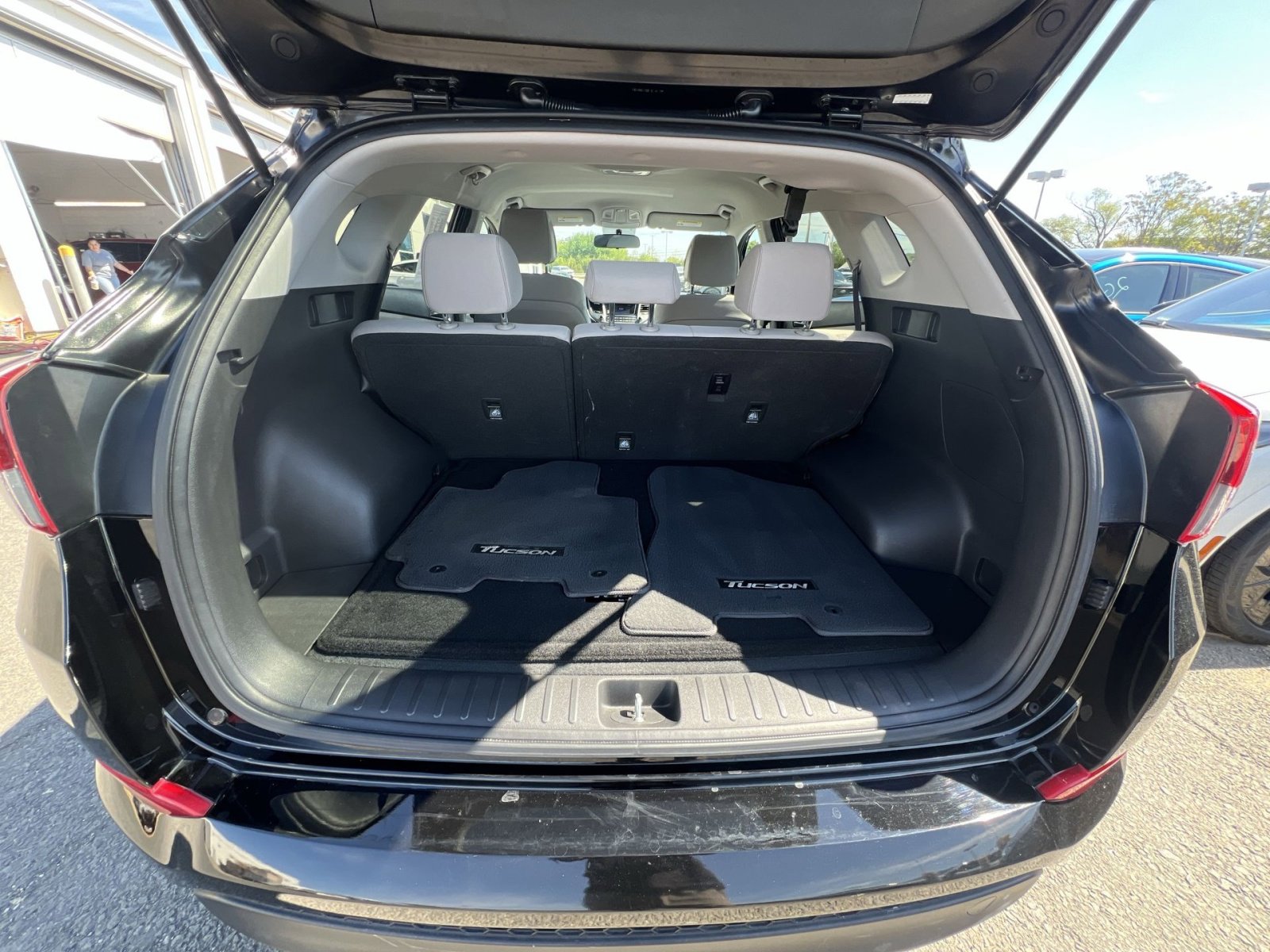 Used 2017 Hyundai Tucson SE AWD/4WD image 32