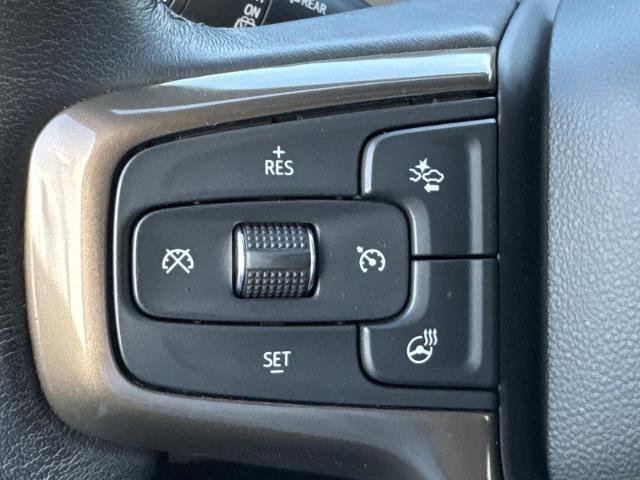 Used 2021 Chevrolet Suburban High Country image 23