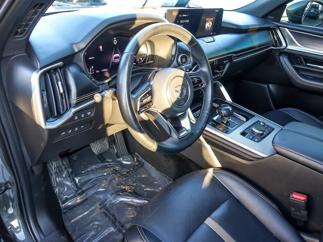 Used 2024 MAZDA CX-90 3.3 Turbo w/ Premium Plus Pkg AWD/4WD image 13