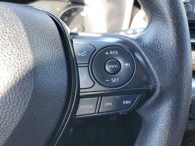 Used 2019 Toyota RAV4 LE w/ Phone Cable & Charge Package image 18