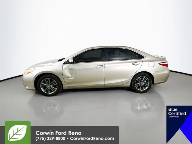 Used 2017 Toyota Camry SE image 4