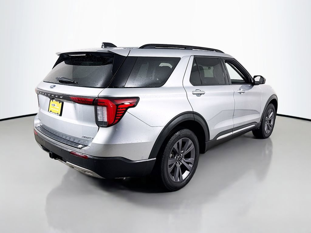 Certified 2025 Ford Explorer Active w/ Active Comfort Package image 12