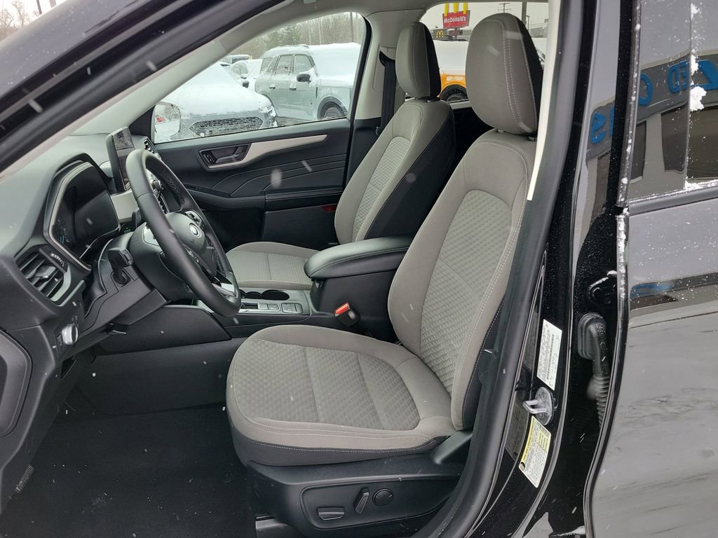 Certified 2022 Ford Escape SE w/ Convenience Package AWD/4WD image 8