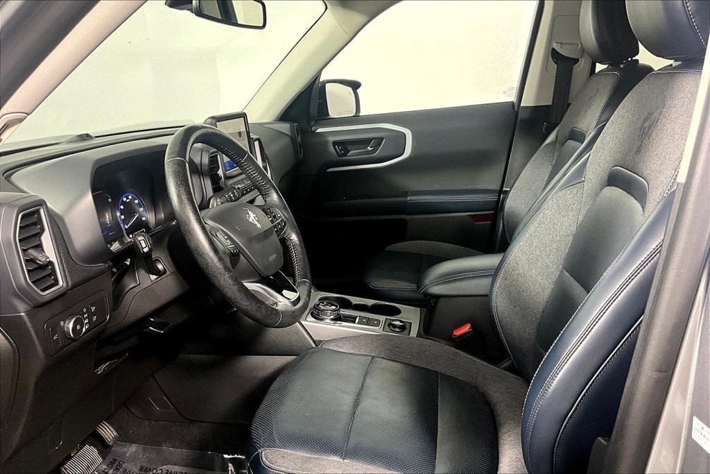 Certified 2021 Ford Bronco Sport Outer Banks w/ Outer Banks Package (96D) AWD/4WD image 13