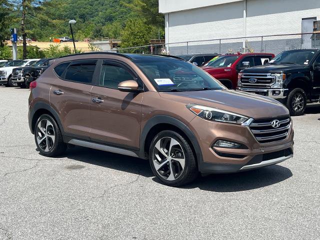 Used 2017 Hyundai Tucson Limited w/ Limited Ultimate Package 03