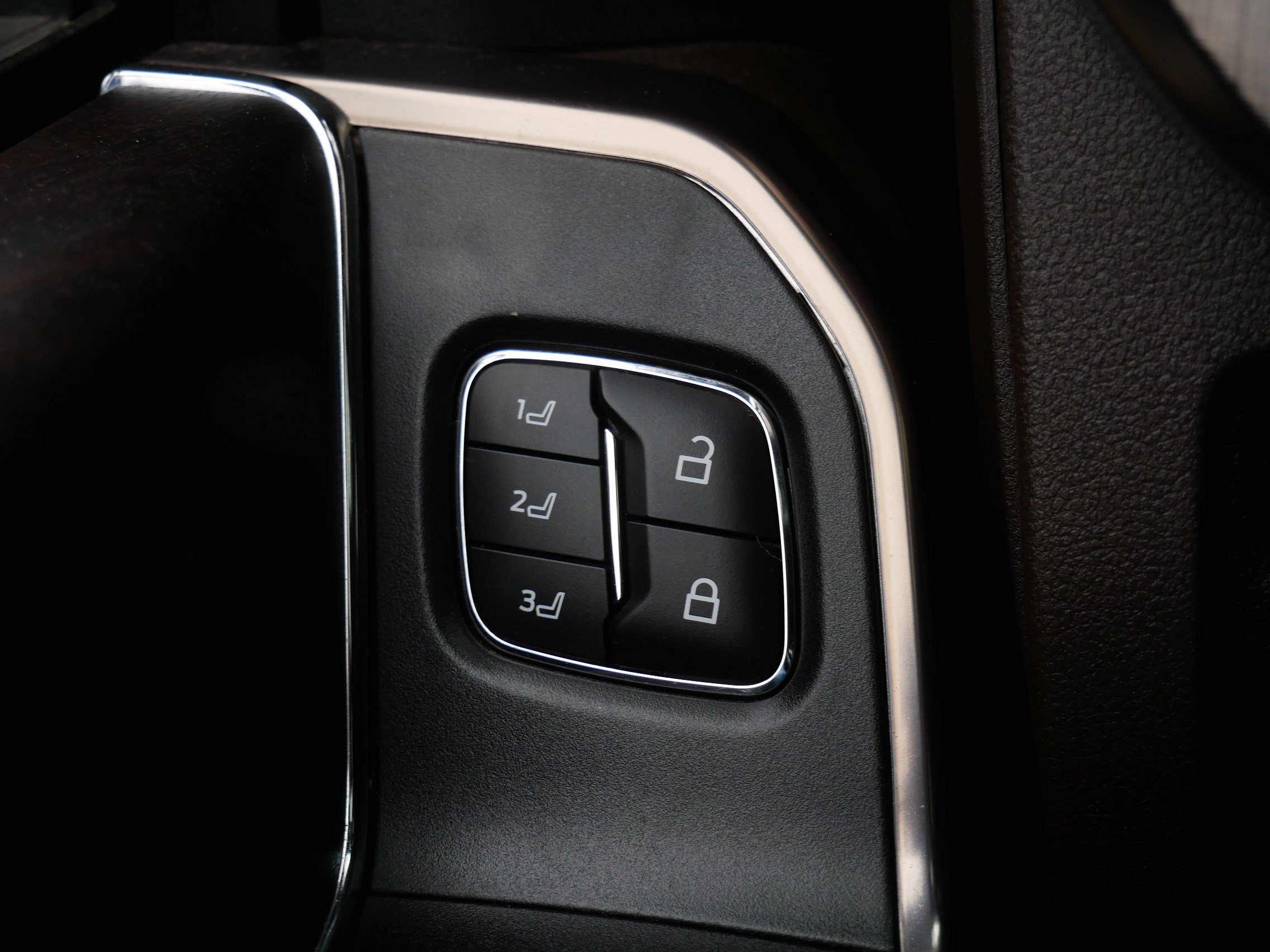 Certified 2024 Ford F350 King Ranch image 27