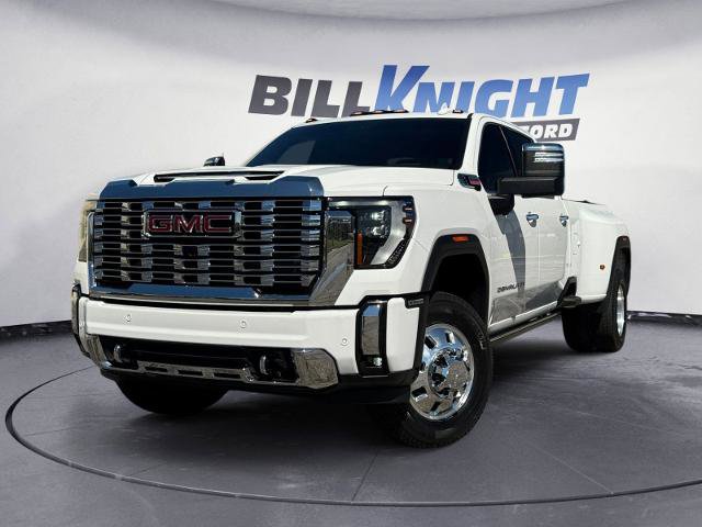 Used 2024 GMC Sierra 3500 Denali w/ Denali Reserve Package AWD/4WD image 1