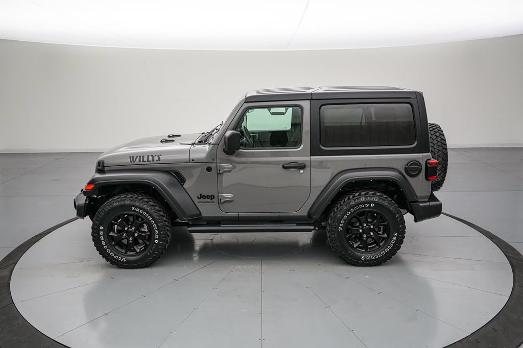Used 2022 Jeep Wrangler Sport AWD/4WD image 7