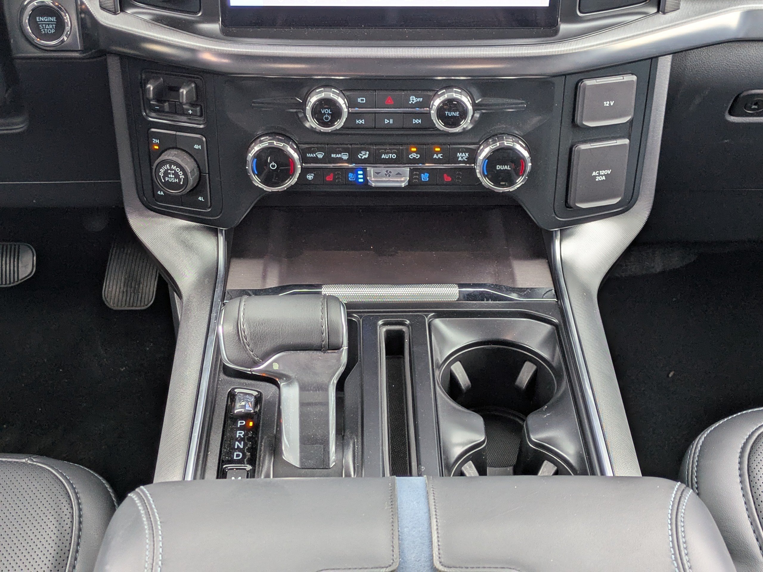 Certified 2025 Ford F150 Platinum AWD/4WD image 18