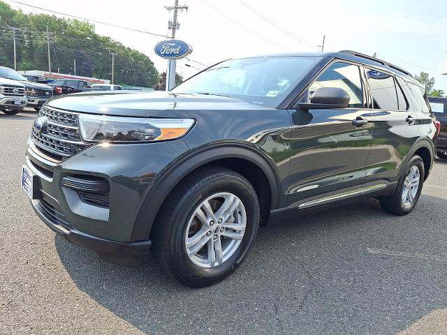 Certified 2023 Ford Explorer XLT AWD/4WD image 3