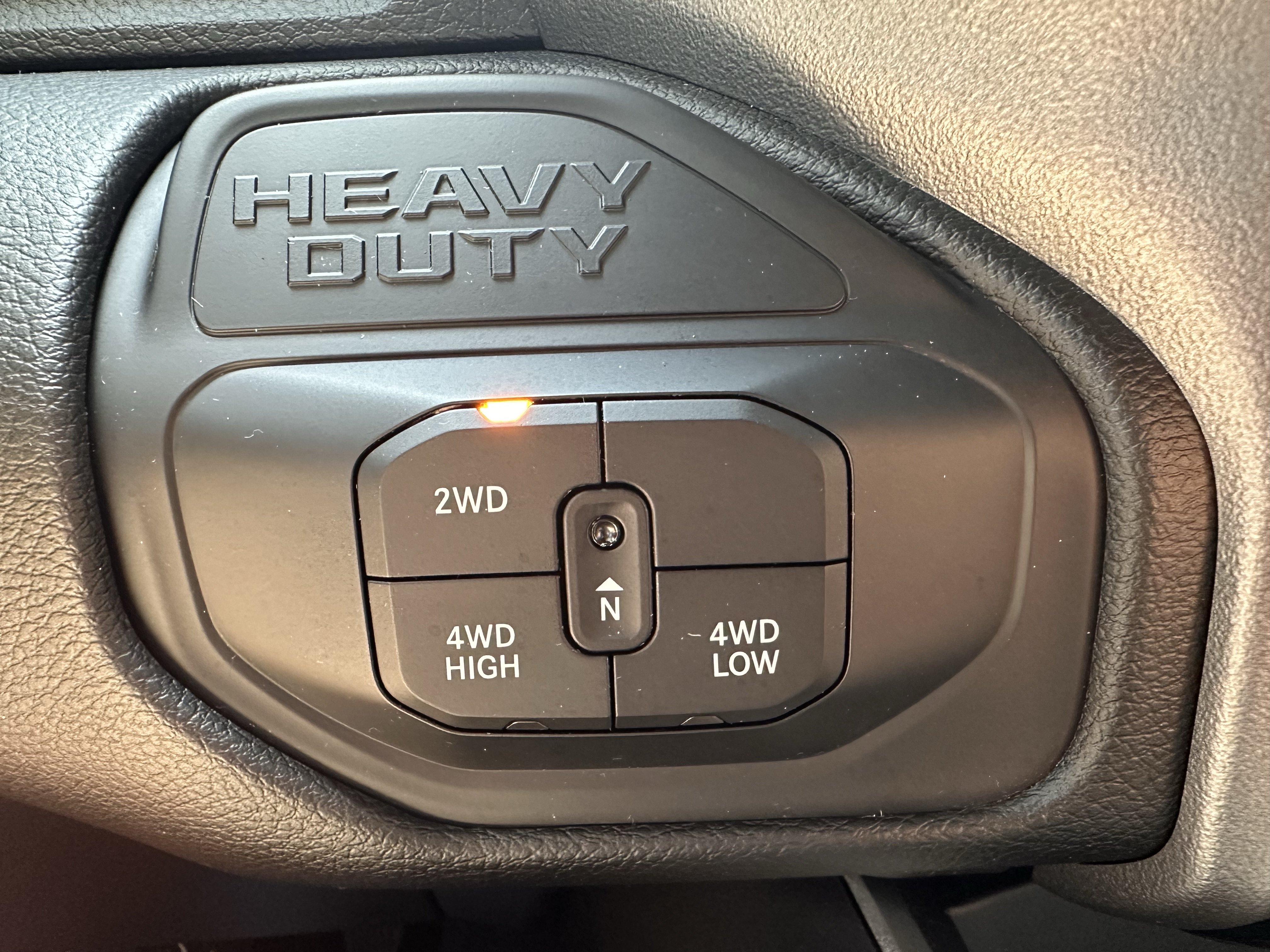 Used 2025 RAM 3500 Big Horn AWD/4WD image 20