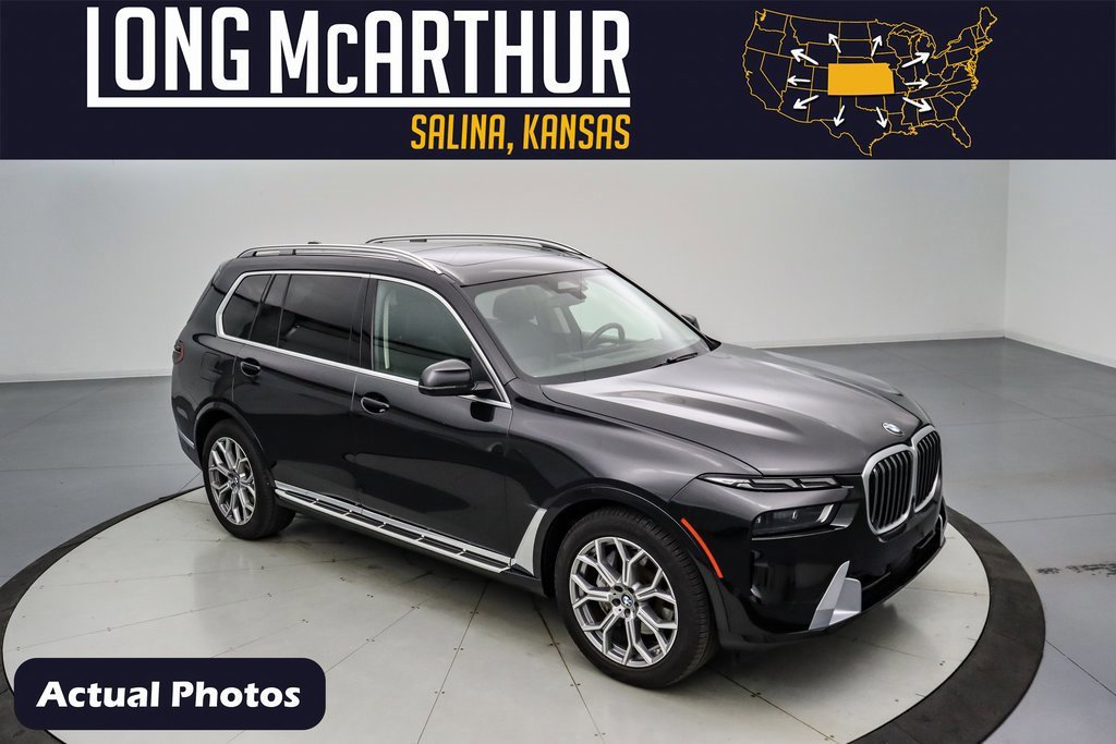 Used 2024 BMW X7 xDrive40i w/ Premium Package image 7