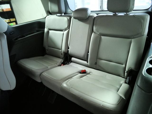Certified 2025 Ford Expedition Active AWD/4WD image 14