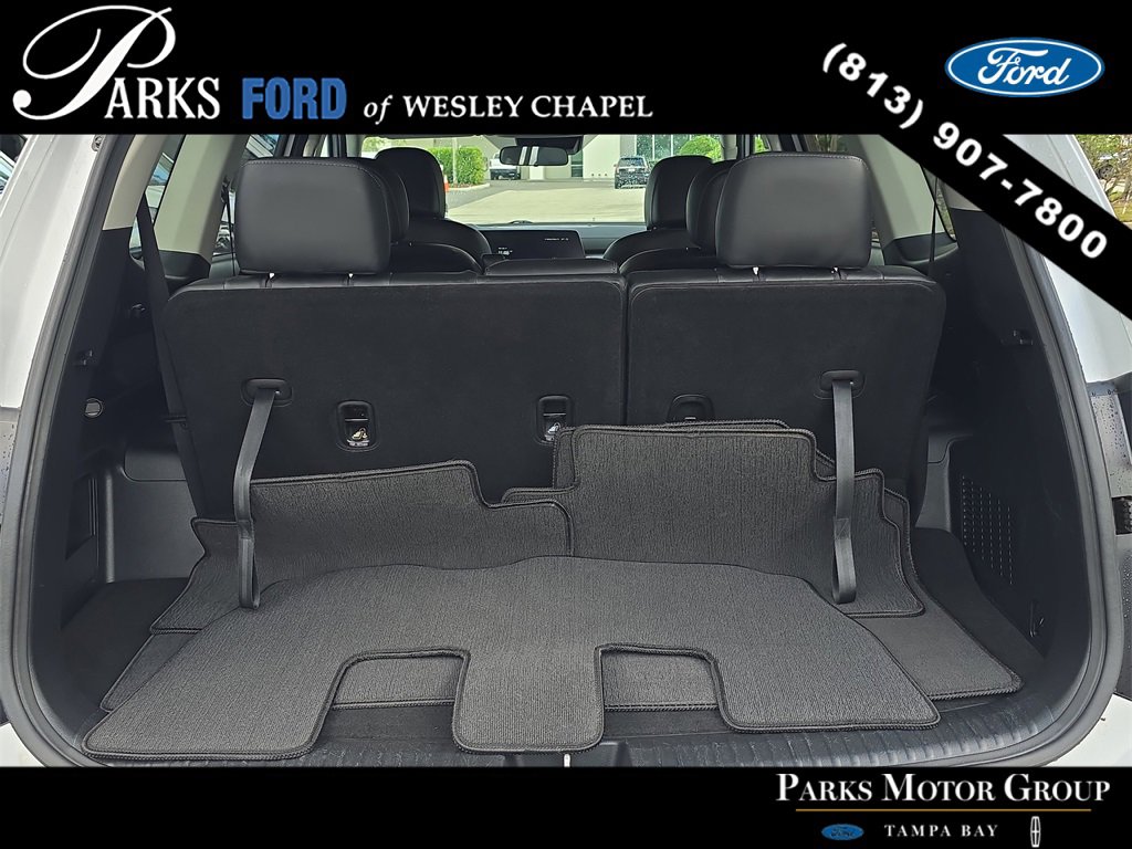 Used 2024 Kia Telluride S image 9