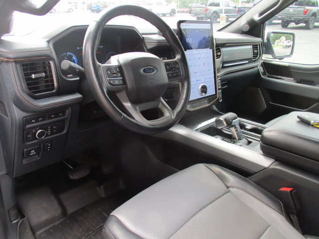 Certified 2022 Ford F150 Lightning Lariat AWD/4WD image 32