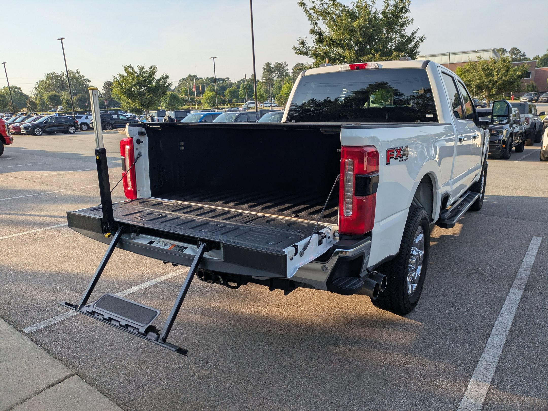 Certified 2025 Ford F250 Lariat w/ Chrome Package AWD/4WD image 37