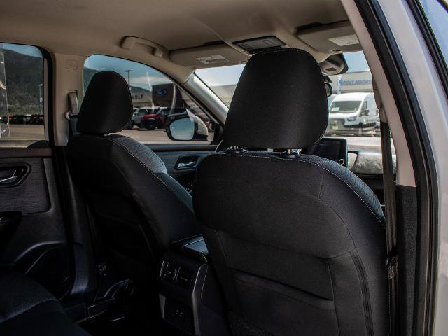 Used 2021 Nissan Rogue SV FWD image 22