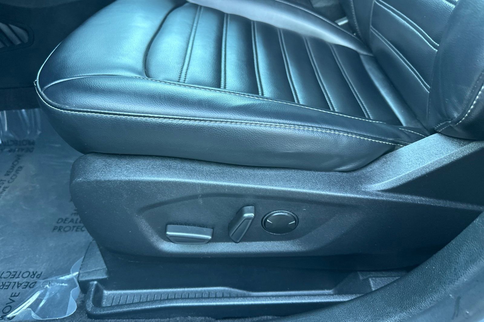 Certified 2024 Ford Edge SEL image 13