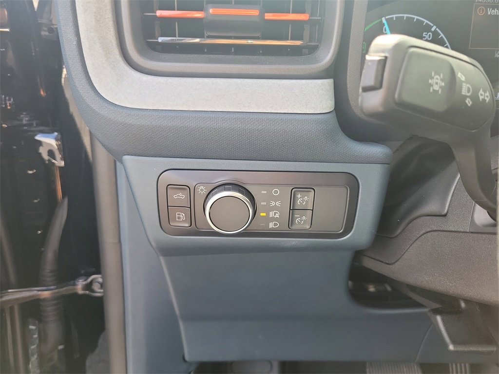 Certified 2022 Ford Maverick XLT image 27