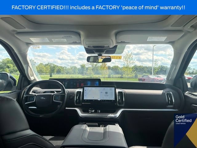 Certified 2025 Ford Expedition Max Platinum w/ Driver's Package AWD/4WD image 36