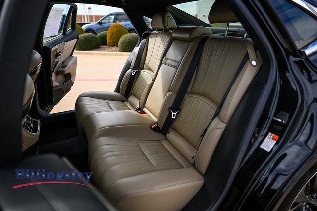 Used 2021 Lexus LS 500 w/ Interior Upgrade Package image 11