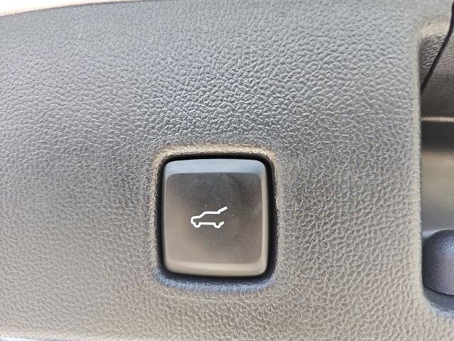 Certified 2023 Ford Escape ST-Line AWD/4WD image 13