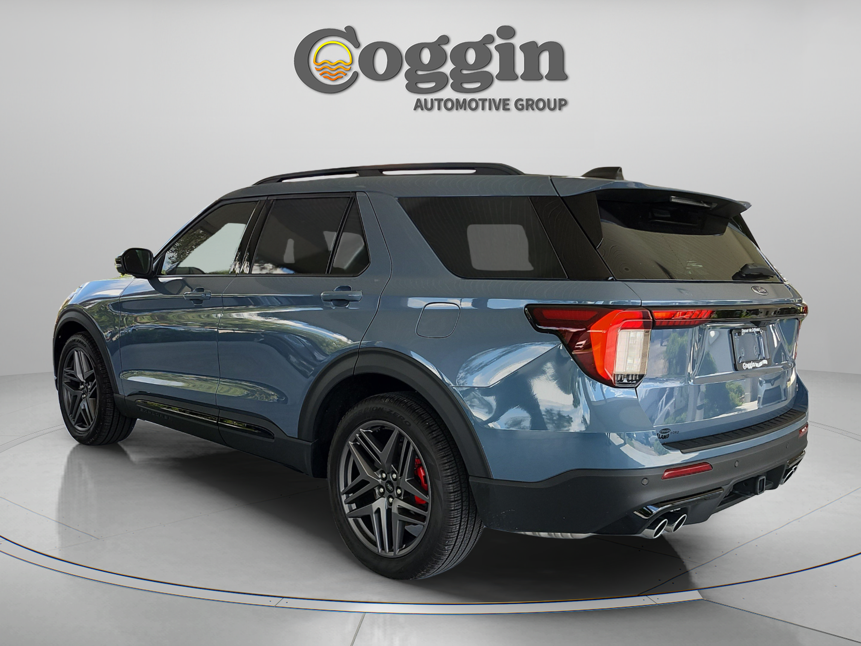 Certified 2026 Ford Explorer ST w/ Sun And Sound Package AWD/4WD image 3