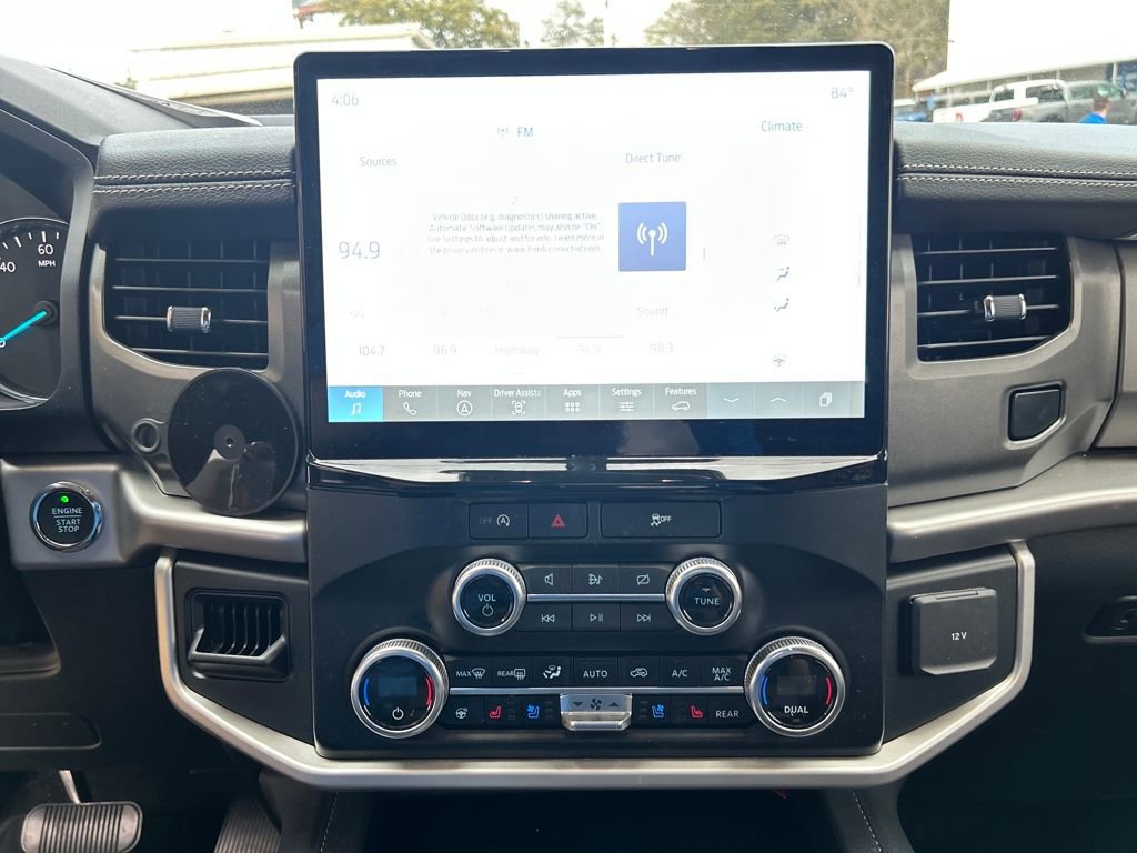 Certified 2024 Ford Expedition XLT image 18