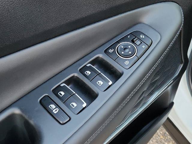 Used 2023 Hyundai Santa Fe Limited FWD image 19