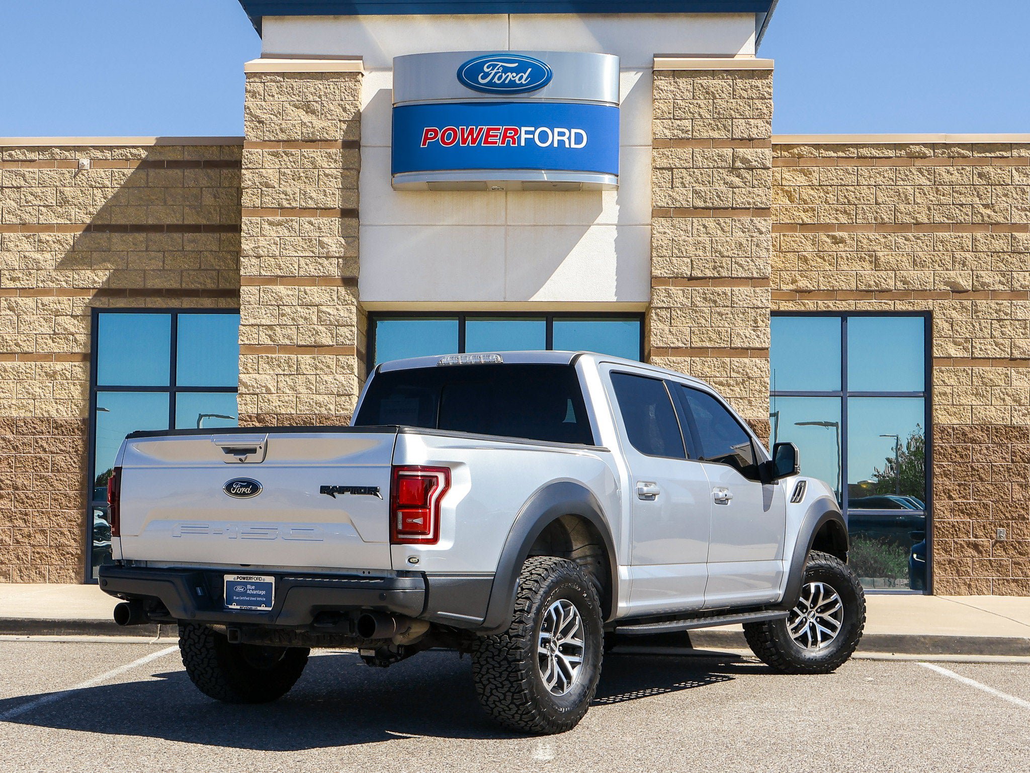Certified 2018 Ford F150 Raptor w/ Equipment Group 802A Luxury AWD/4WD image 6