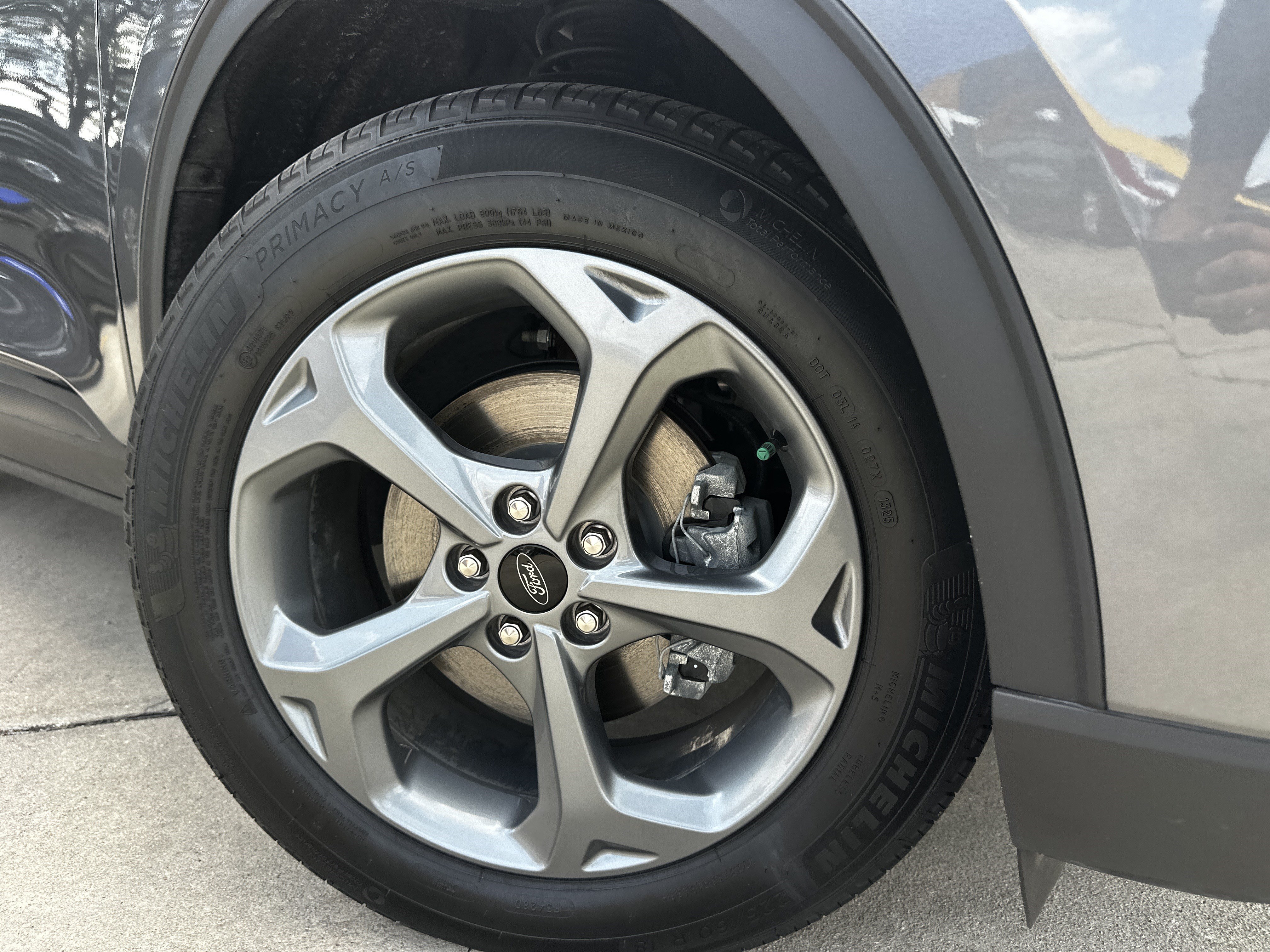 Certified 2025 Ford Escape ST-Line w/ Equipment Group 301A FWD image 3