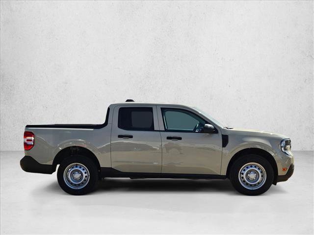 Certified 2025 Ford Maverick XL w/ Equipment Group 102A image 2