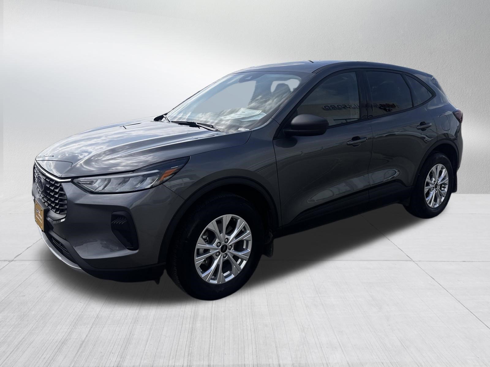 Certified 2025 Ford Escape Active w/ Tech Pack #1 AWD/4WD image 3