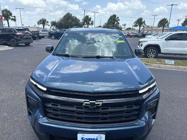 Used 2026 Chevrolet Traverse LT w/ Midnight/Sport Edition FWD image 6