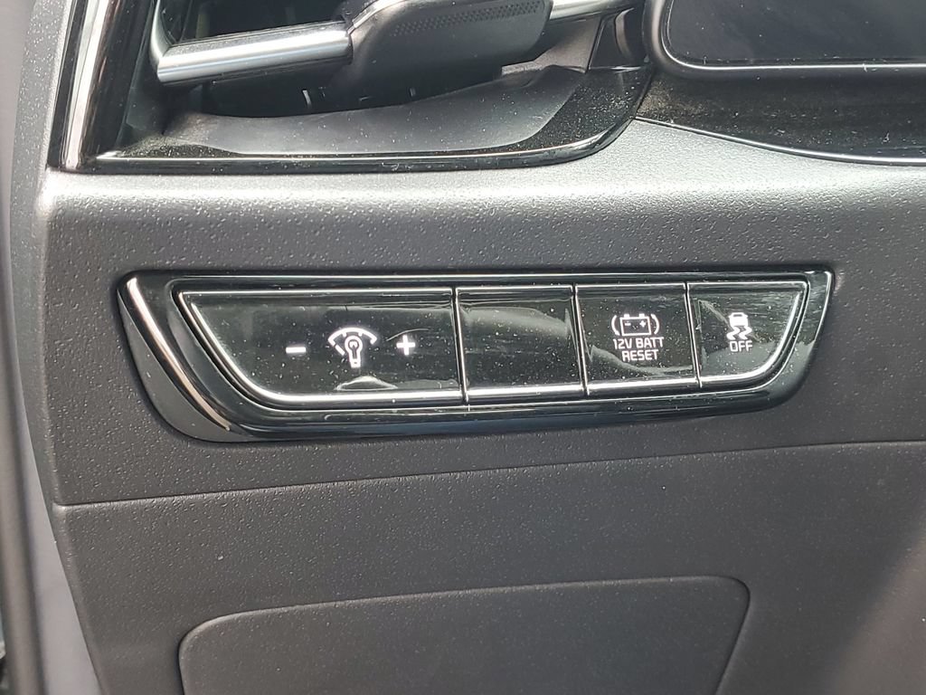 Used 2023 Kia Niro EX FWD image 19